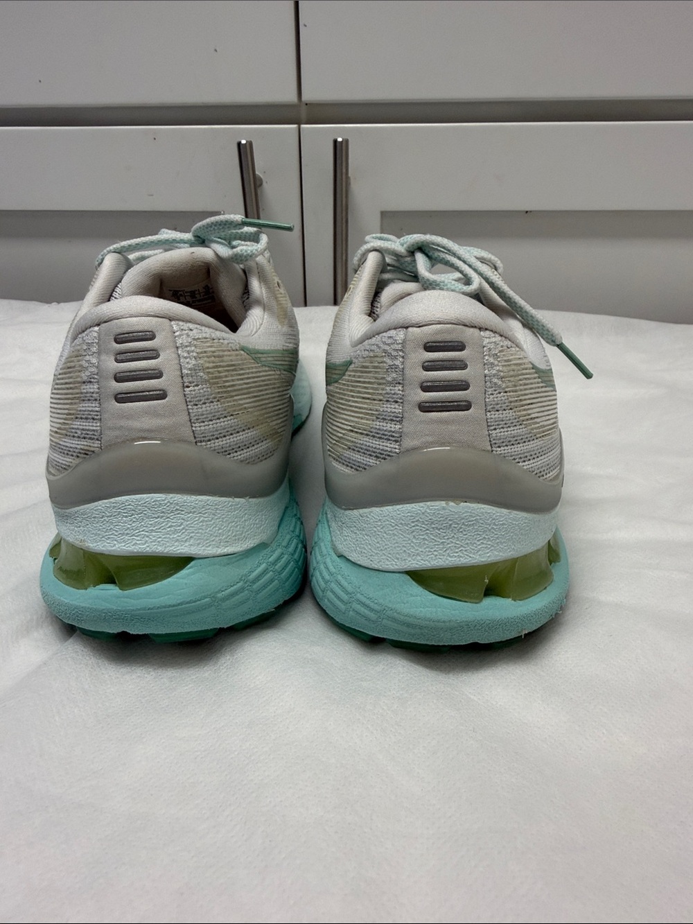 Asics White and Mint Green Women's Athletic Running Shoes - Picture 2 of 16
